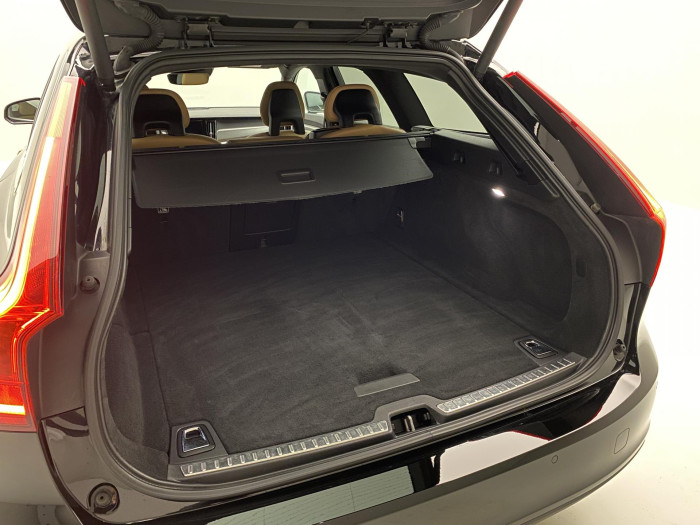 Volvo V90 D4 MOMENTUM AUT 2.0 d Momentum