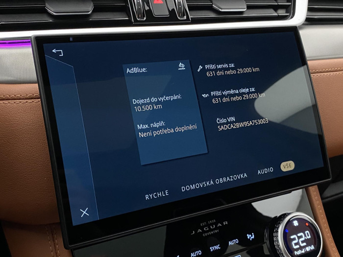 Jaguar F-Pace D300 R-DYNAMIC HSE REZERVACE 3.0 d Dynamic