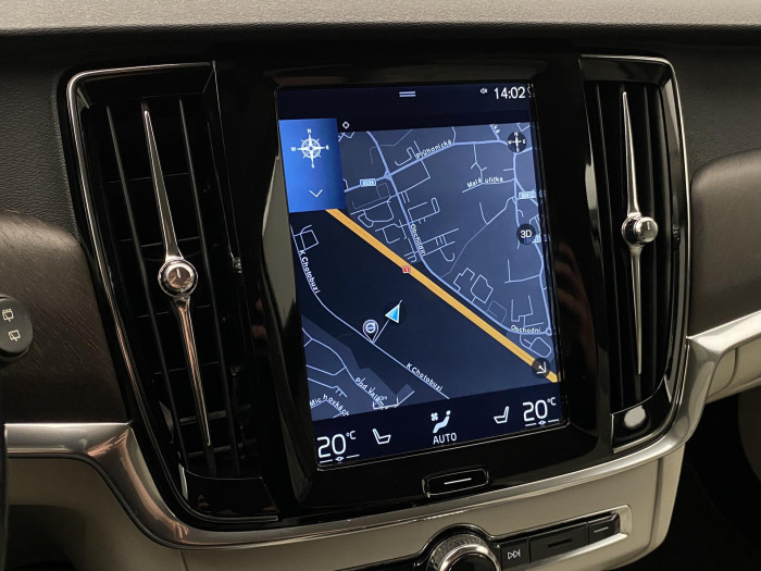 Volvo V90 CC D5 AWD MOMENTUM AUT CZ 2.0 d CC CC Momentum