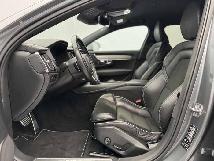 Volvo V90 T4 R-DESIGN AUT