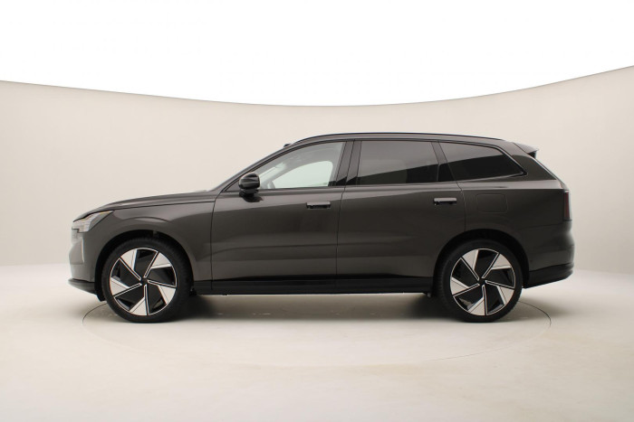 Volvo EX90 PURE ELECTRIC TWIN ULTRA 7míst