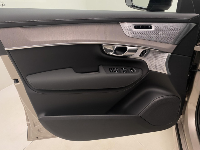 Volvo XC90 B5 AWD AUT DARK PLUS