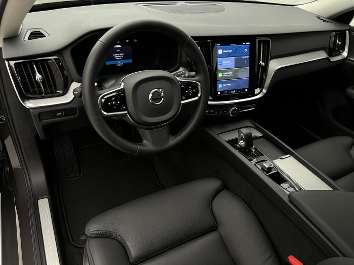 Volvo V60 CC B5 AWD PLUS BRIGHT AUT