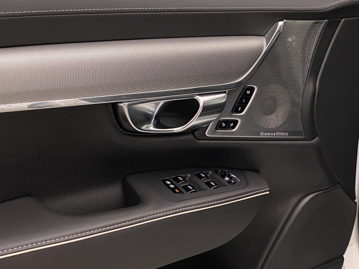 Volvo S90 T8 AWD ULTIMATE DARK RECHARGE
