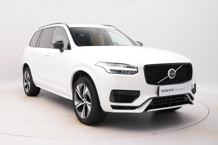 Volvo XC90 T8 AWD RECHARGE REZERVACE