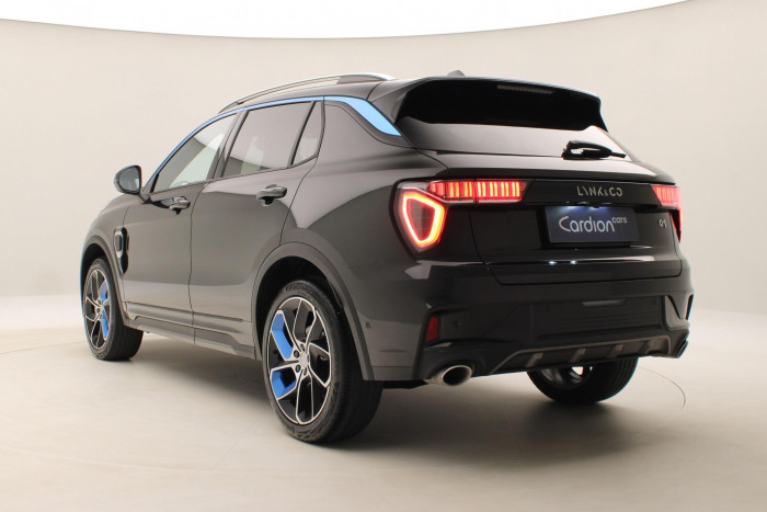 Lynk & Co 01 PHEV DCT AUT 1.maj