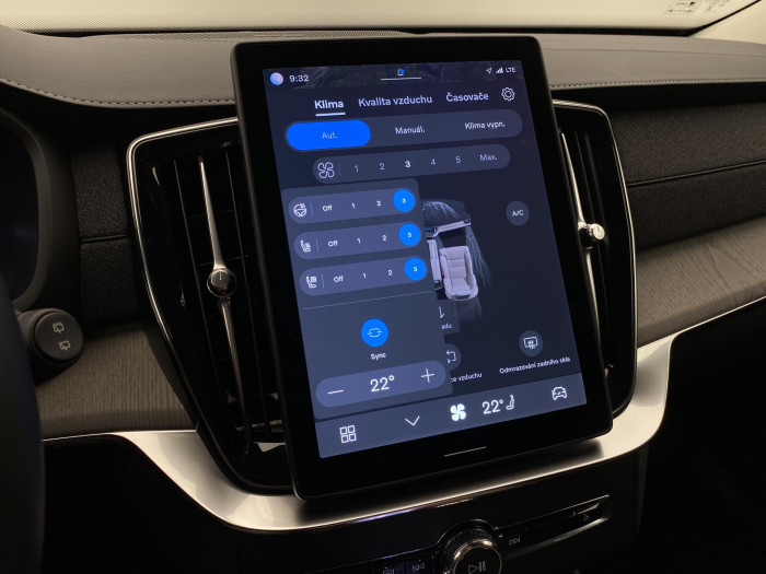 Volvo XC90 T8 AWD RECHARGE DARK PLUS 7m