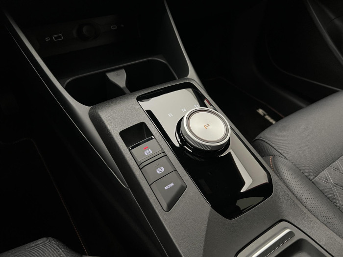 MG MG3 EXCLUSIVE HYBRID+ AUT CZ 1.maj 1.5 Exclusive