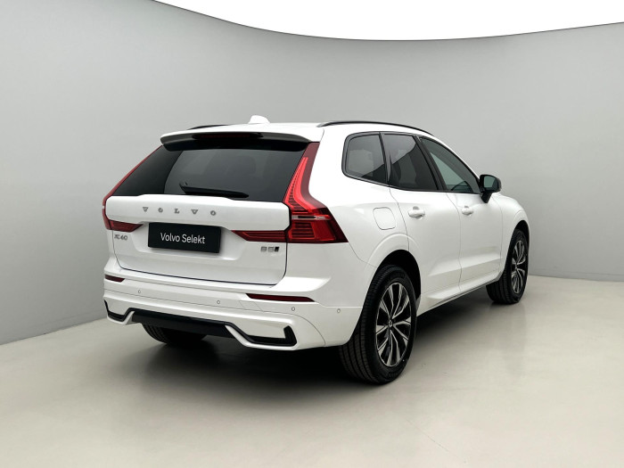 Volvo XC60 B5 AWD PLUS DARK AUT 1.maj.