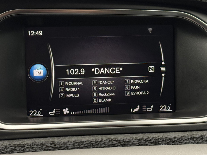 Volvo V40 D2 MOMENTUM 2.0 d Momentum