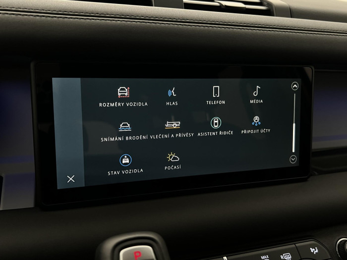 Land Rover Defender 110 D300 X-DYNAMIC 3.0 d Dynamic