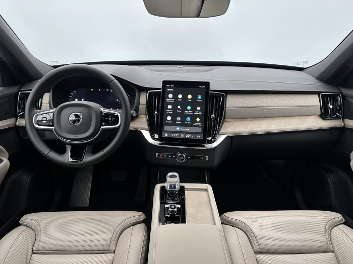 Volvo XC90 B5 AWD AUT DARK PLUS 7míst