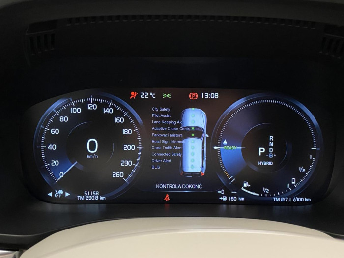 Volvo XC60 T8 AWD INSCRIPTION REZERVACE