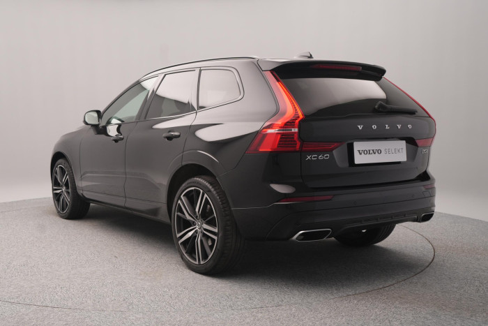 Volvo XC60 B5 AWD R-DESIGN AUT