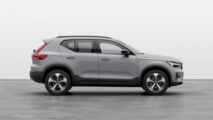 Volvo XC40 B4 AUT DARK ULTRA