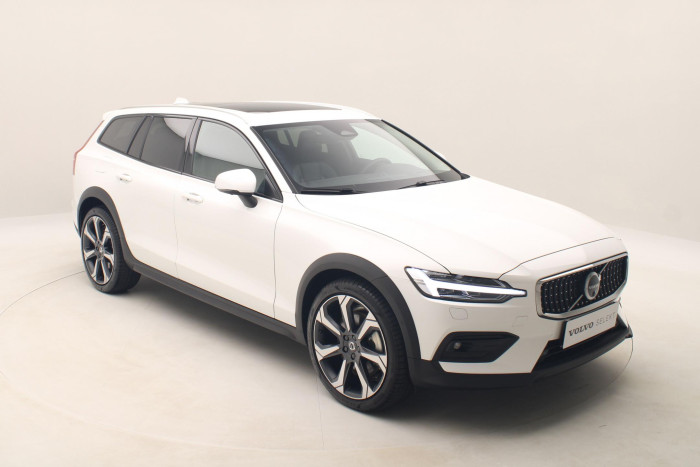 Volvo V60 CC B5 AWD ULTIMATE AUT 1.maj 2.0 CC CC