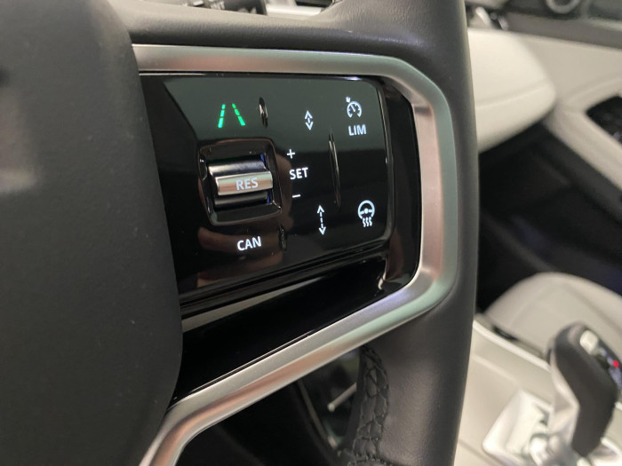 Land Rover Range Rover Evoque P200 SE AWD AUT CZ REZERVACE 2.0 SE