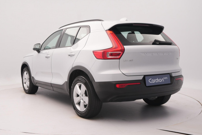 Volvo XC40 T2 MOMENTUM AUT CZ 1.5 Momentum