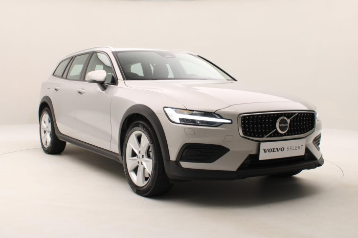 Volvo V60 CC B4 AWD CORE AUT 1.maj. 2.0 CC CC