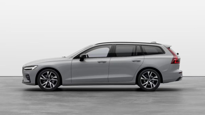 Volvo V60 B4 AUT DARK PLUS