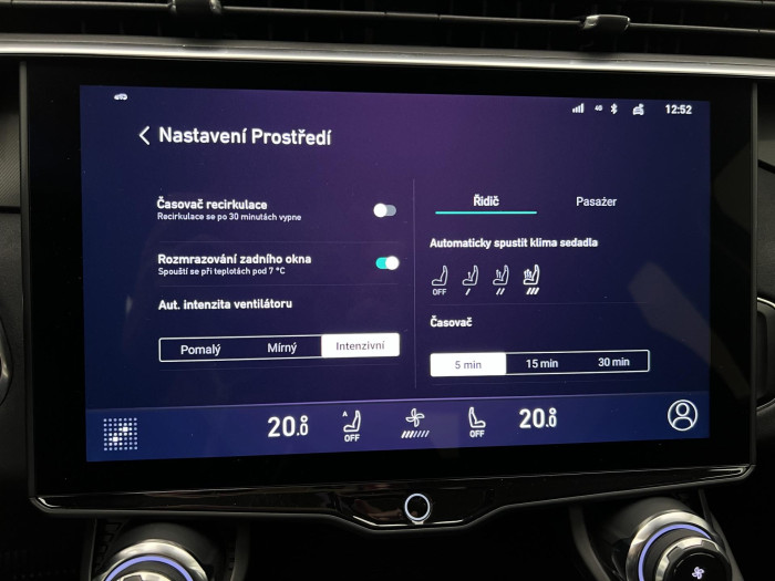 Lynk & Co 01 HEV AUT