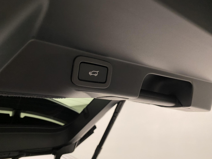 Land Rover Range Rover Sport 5.0 V8 AUTOBIOGRAPHY REZERVACE 5.0 V8