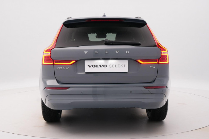 Volvo XC60 B4 CORE AUT