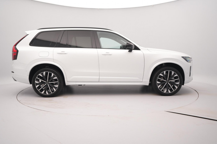 Volvo XC90 B5 AWD AUT DARK PLUS 7míst