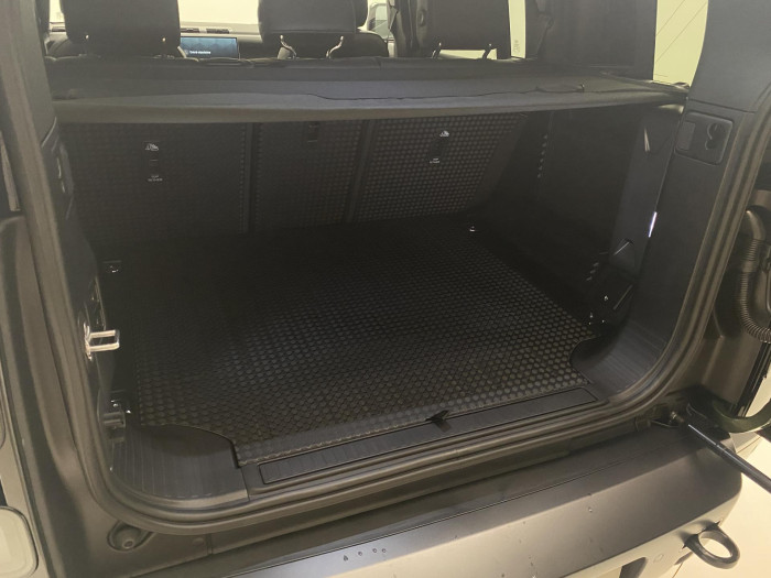 Land Rover Defender 110 D350 X-DYNAMIC HSE AWD AUT 3.0 d Dynamic