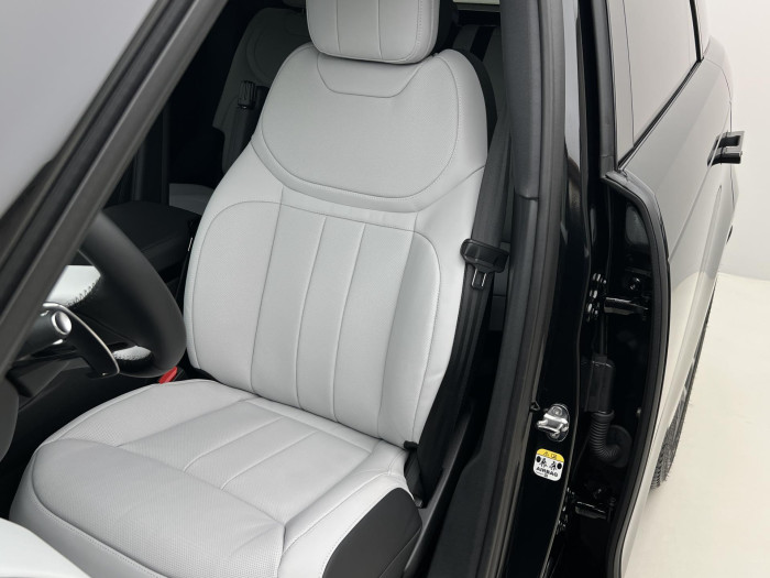 Land Rover Range Rover Sport D300 DYNAMIC SE AWD Aut 3.0 d Dynamic SE