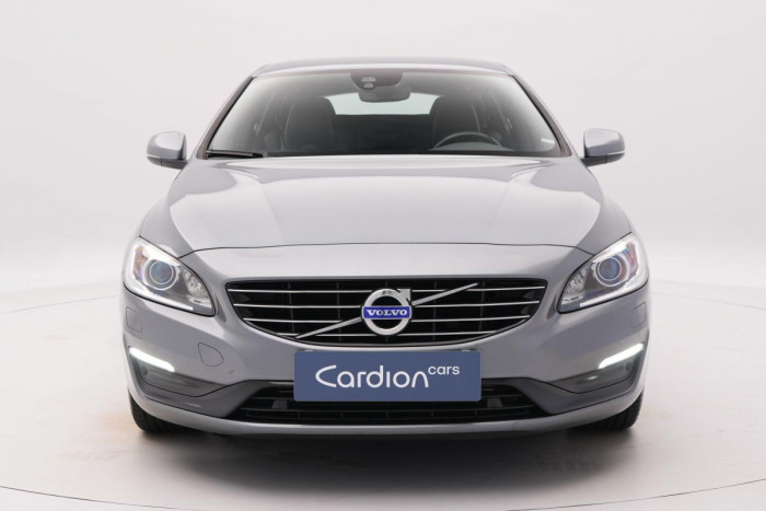 Volvo V60 D4 MOMENTUM NAVIGACE 2.0 d Momentum