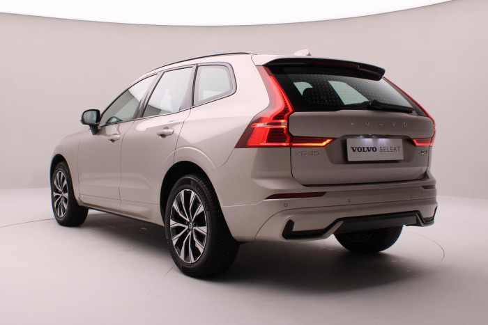 Volvo XC60 B4 AWD PLUS DARK AUT CZ