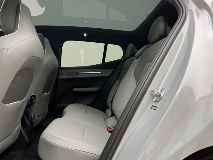 Volvo EX30 CC PURE ELECTRIC TWIN MOTOR UL CC CC