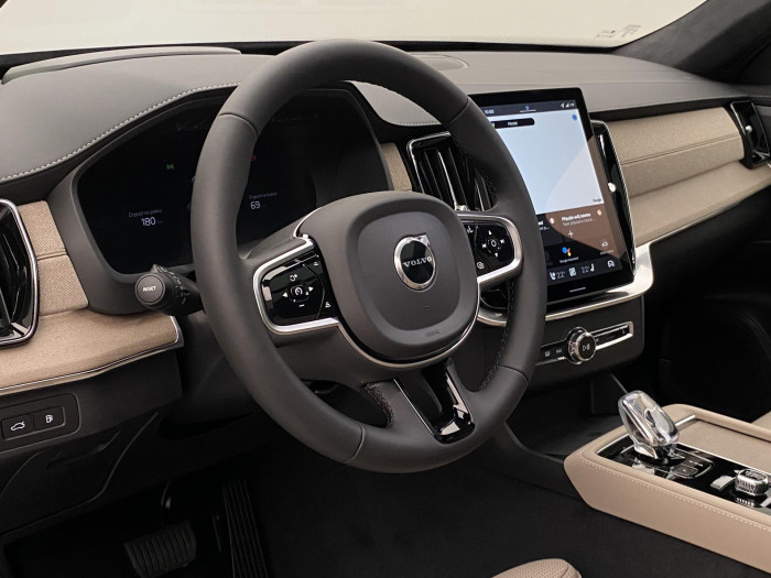 Volvo XC90 T8 AWD RECHARGE BRIGHT ULTRA 7
