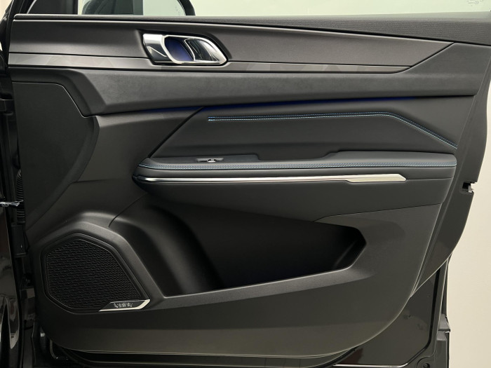 Lynk & Co 01 HEV DCT AUT