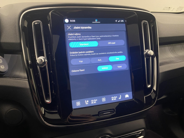 Volvo XC40 RECHARGE TWIN ENGINE PLUS CZ