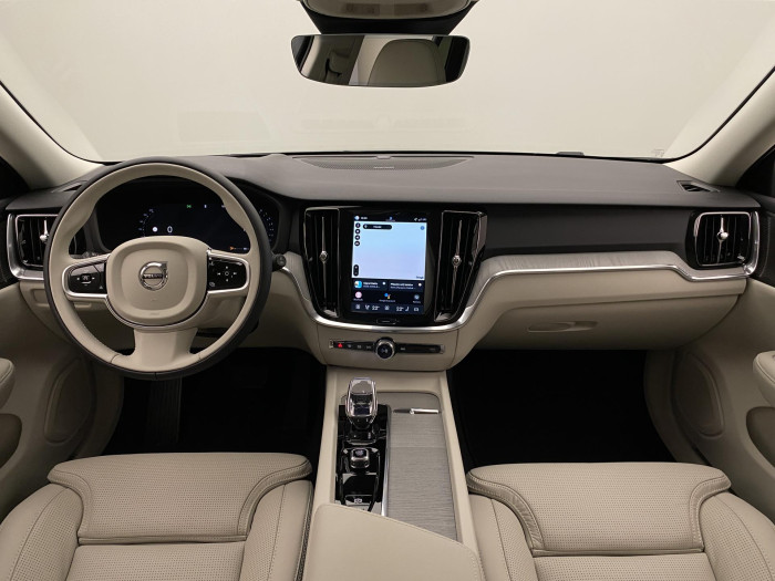 Volvo V60 B4 AUT BRIGHT PLUS