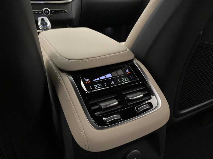 Volvo XC90 T8 AWD RECHARGE BRIGHT PLUS 7m