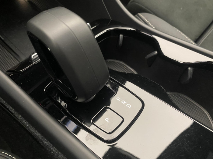 Volvo XC40 RECHARGE TWIN ENGINE PLUS CZ