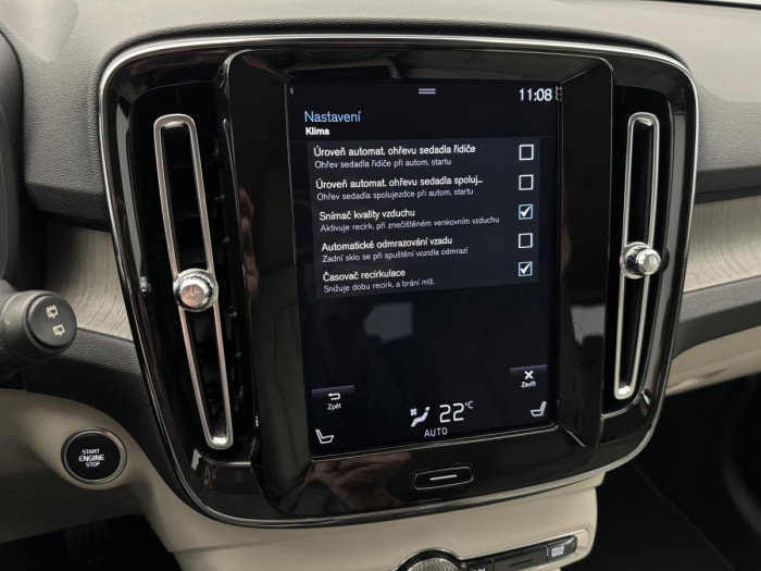 Volvo XC40 T3 INSCRIPTION NAVIGACE