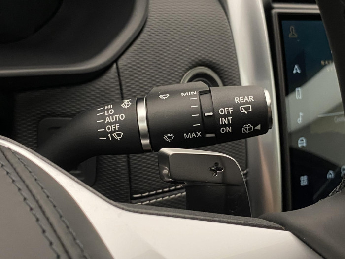 Land Rover Discovery D350 DYNAMIC HSE AWD REZERVACE 3.0 d Dynamic