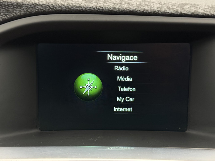 Volvo V60 D2 MOMENTUM NAV 1.6 d Momentum