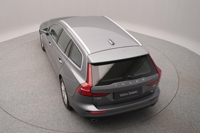 Volvo V60 B4 MOMENTUM PRO REZERVACE 2.0 Momentum
