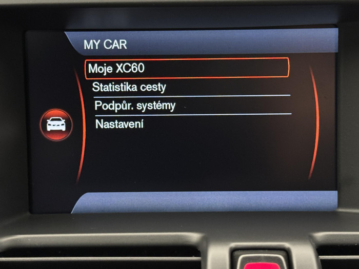 Volvo XC60 D5 AWD SUMMUM REZERVACE 2.4 d Summum