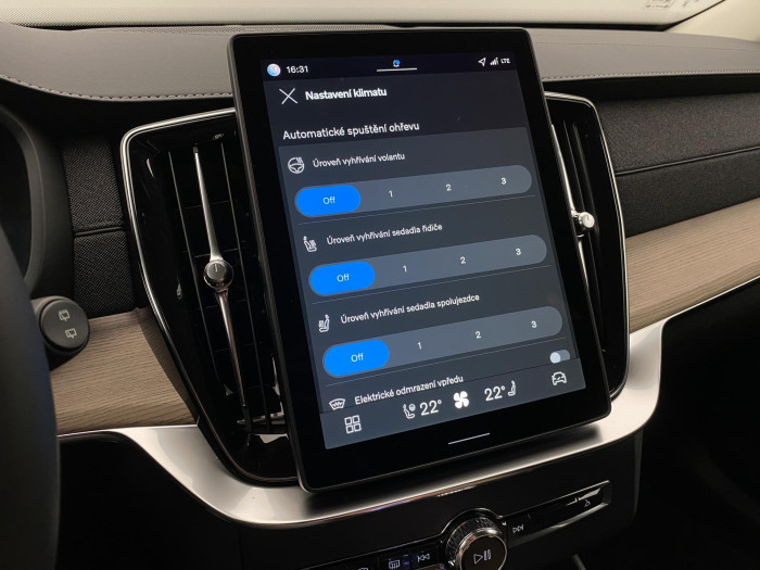 Volvo XC90 T8 AWD RECHARGE BRIGHT PLUS 7m