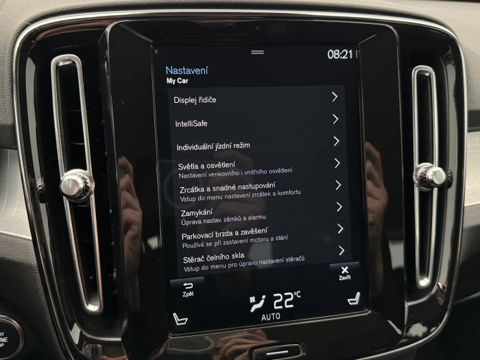 Volvo XC40 T3 MOMENTUM 1.maj. 1.5 Momentum