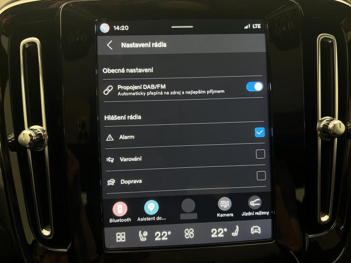 Volvo C40 RECHARGE TWIN MOTOR 1.maj.