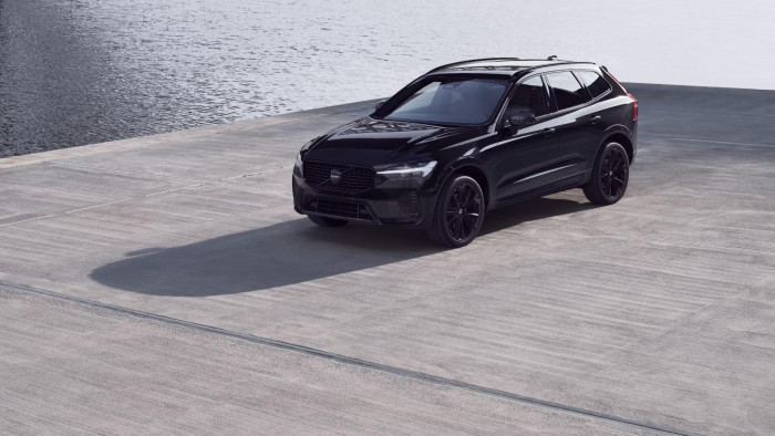 Volvo XC60 B5 AWD AUT PLUS BLACK EDITION