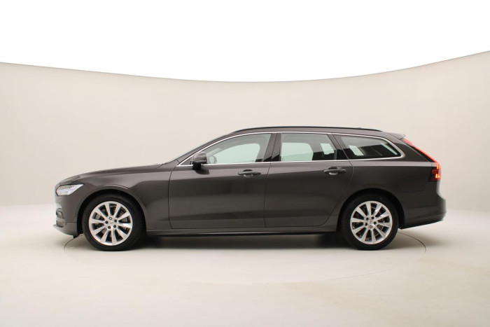 Volvo V90 B4 AWD MOMENTUM AUT 1.maj 2.0 Momentum