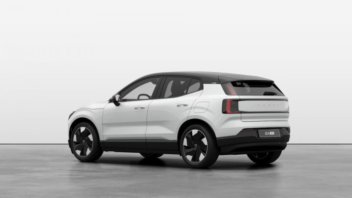Volvo EX30 PURE ELECTRIC AWD TWIN PLUS Plus